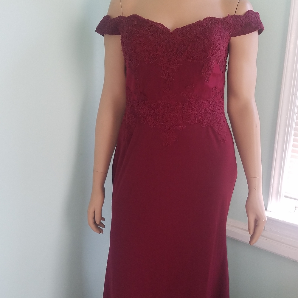 Off the shoulders wedding dress
